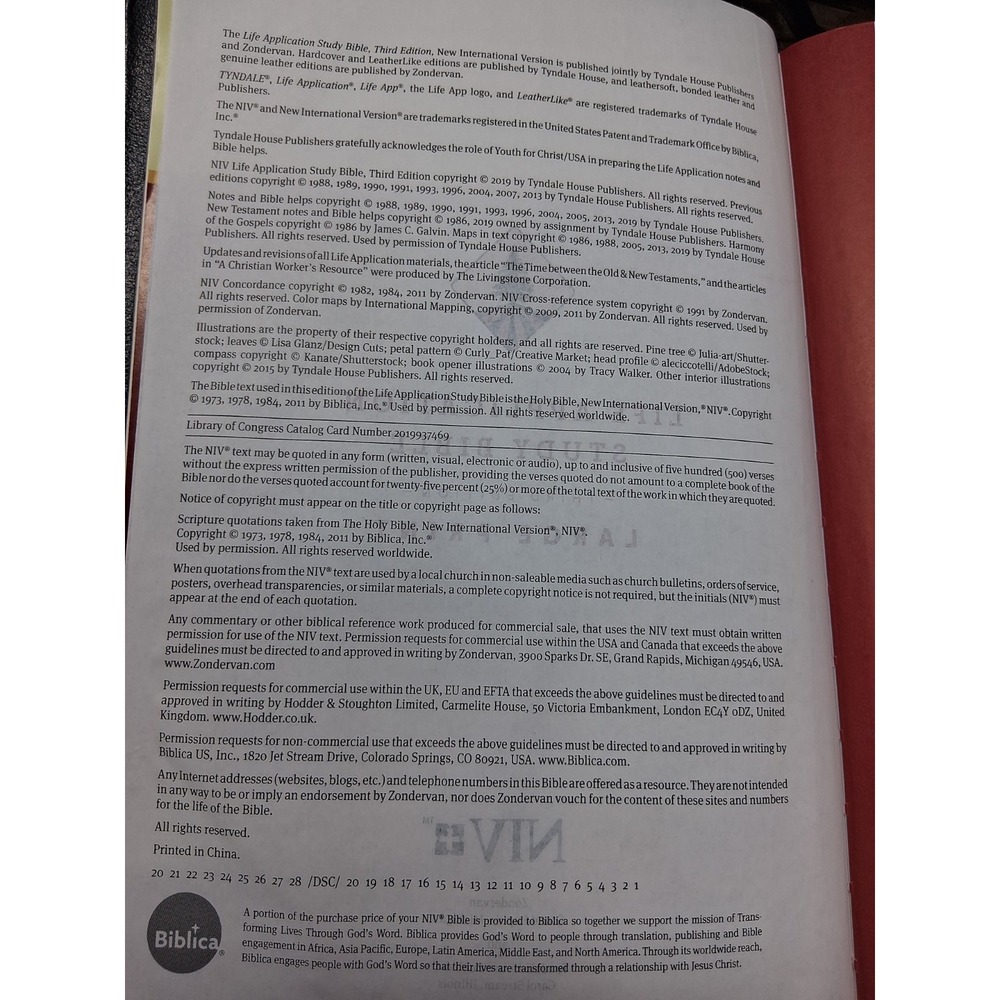 NIV Life Application Study Bible, 3rd Edition, Bonded Leather Black,  Large Txt - Picture 10 of 14